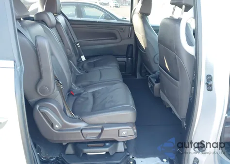 2018 Honda Odyssey Ex-L z USA, uszkodzony, nr VIN 5FNRL6H71JB083993